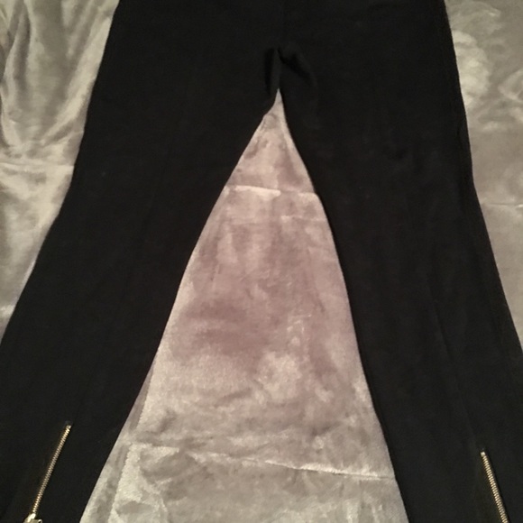 Bar III ponte type leggings - Picture 4 of 5
